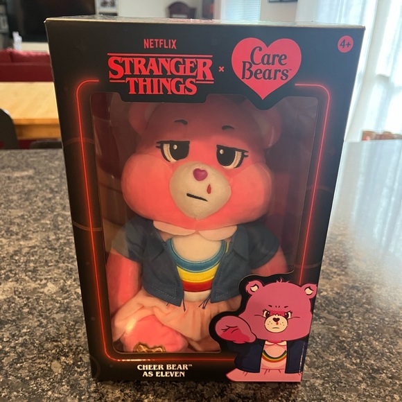 Stranger Things x Care Bears CHEER BEAR as ELEVEN plush new limited edition 12” - Picture 11 of 15